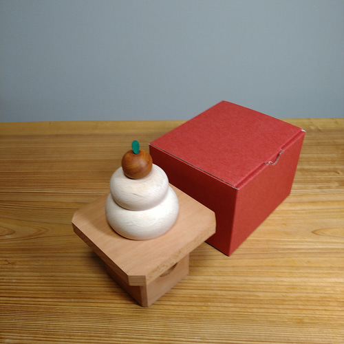 お正月 木の鏡餅 三宝付き 中サイズ その他インテリア雑貨 北欧