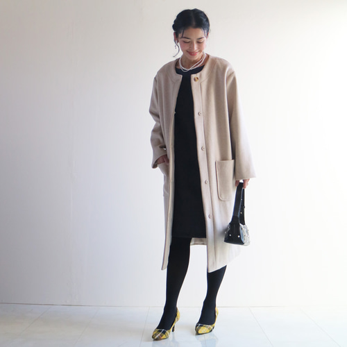 New冬【ホワイトベージュ】ウール素材上品ノーカラーコクーンコート