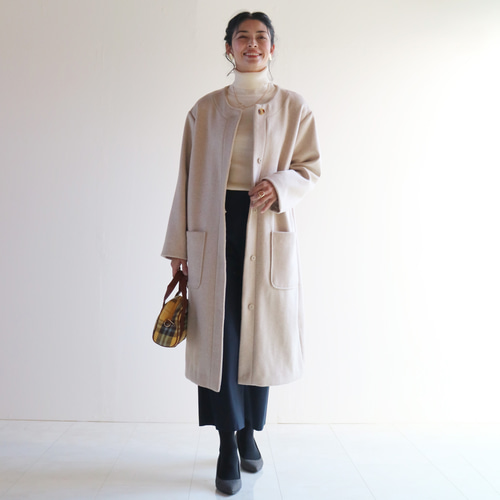 New冬【ホワイトベージュ】ウール素材上品ノーカラーコクーンコート