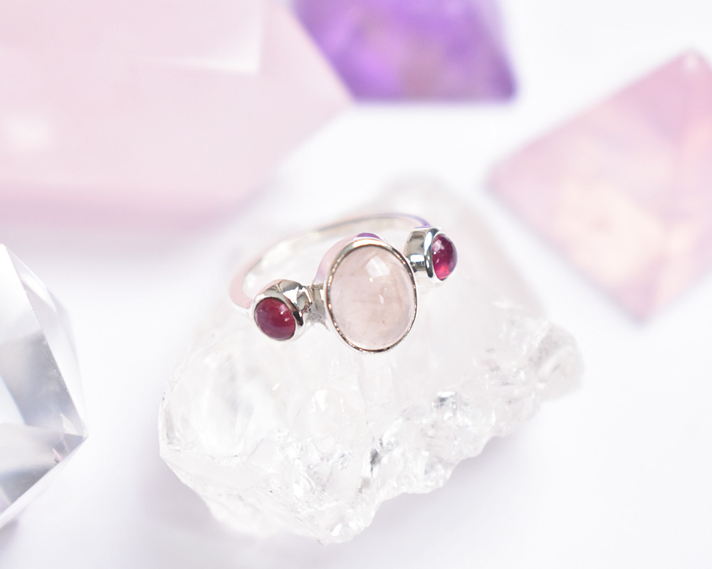 ローズクォーツとルビーのシルバーリング　天然石リング　シルバー925　宝石質ルビーAA++