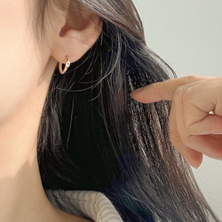 14K金 ゴールド 楕円形ストーンベゼル ヘリックス トラガス メンズ レディース フープ ピアス リング イヤリン 5枚目の画像