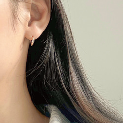 14K金 ゴールド 楕円形ストーンベゼル ヘリックス トラガス メンズ レディース フープ ピアス リング イヤリン 3枚目の画像