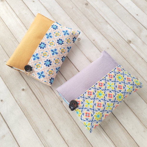 とても便利な両面タイプ♪ポケットティッシュが2個入るケース○補充