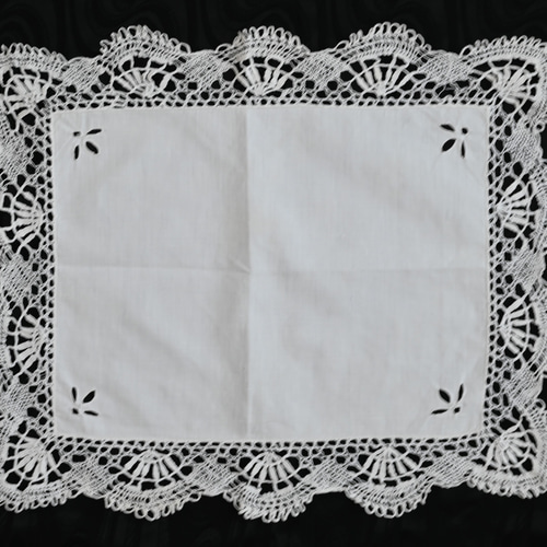 スリランカ　ボビンレース　アンティーク アンティーク カットワーク ボビンレース 生地 アンティークメルスリー