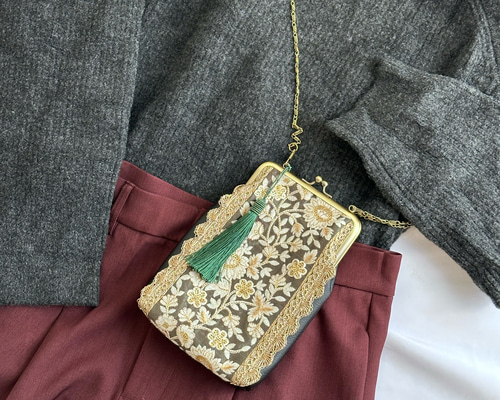 インド刺繍リボン がま口スマホショルダー スマホポーチ スマホ