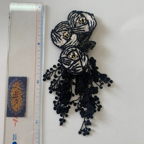 商談中①25ミナペルホネン ハンドメイド ブローチ コサージュ アクセサリー ①21 ミナペルホネン ブローチアクセサリー コサージュ ハンドメイド