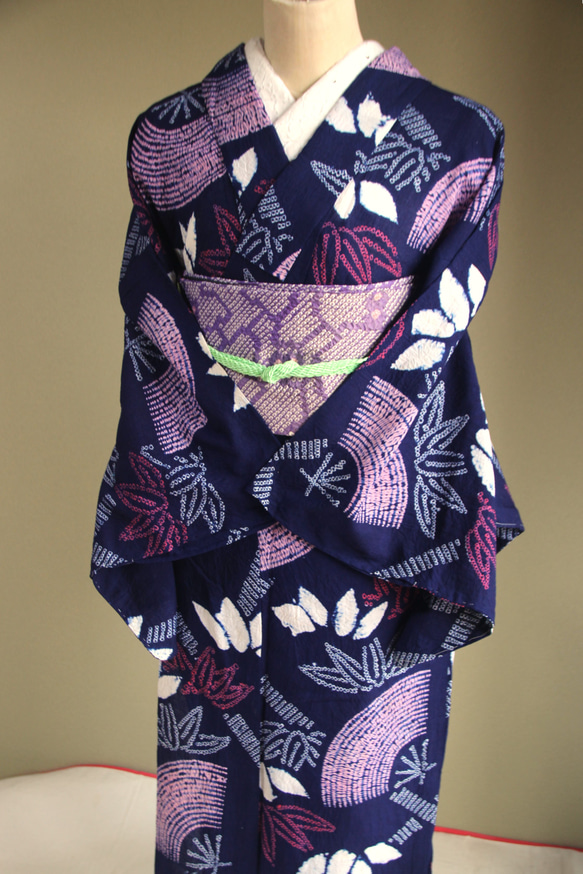 ◆アウトレット◆現代 有松鳴海絞　浴衣◇【濃紺赤桃】笹と扇　珍しい意匠　トールサイズ裄67.5ｃｍ　木綿浴衣　 16枚目の画像