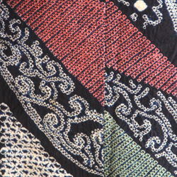 ◆アウトレット◆現代 有松鳴海絞　浴衣◇【濃紺他】縦縞とオリエンタルな琵琶の調べが耽美　スモールサイズ裄66ｃｍ　木綿 8枚目の画像