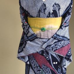 ◆アウトレット◆現代 有松鳴海絞　浴衣◇【濃紺他】縦縞とオリエンタルな琵琶の調べが耽美　スモールサイズ裄66ｃｍ　木綿 3枚目の画像