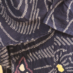 ◇現代 有松鳴海絞　浴衣◇【濃紺桃黄】川面に蝶が遊ぶ　トールサイズ裄68.5ｃｍ　木綿浴衣　 4枚目の画像