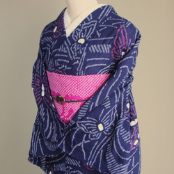 ◇現代 有松鳴海絞　浴衣◇【濃紺桃黄】川面に蝶が遊ぶ　トールサイズ裄68.5ｃｍ　木綿浴衣　 14枚目の画像