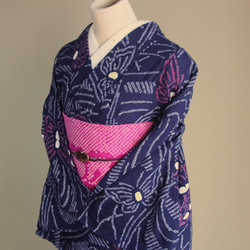 ◇現代 有松鳴海絞　浴衣◇【濃紺桃黄】川面に蝶が遊ぶ　トールサイズ裄68.5ｃｍ　木綿浴衣　 13枚目の画像