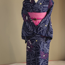 ◇現代 有松鳴海絞　浴衣◇【濃紺桃黄】川面に蝶が遊ぶ　トールサイズ裄68.5ｃｍ　木綿浴衣　 9枚目の画像