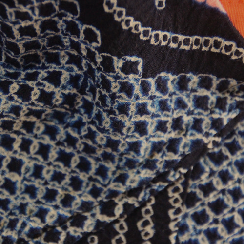 ◇アウトレット◇現代 有松鳴海絞 浴衣◇【濃紺】蝶 世代を問わず普遍