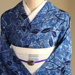 本藍染浴衣 古典な中に華やかな糸菊がシックモダン 裄68cm