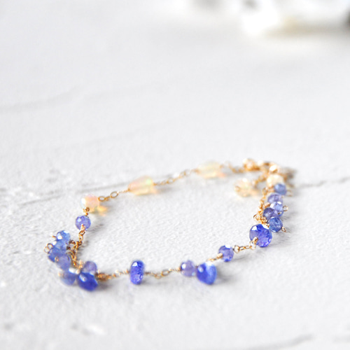 タンザナイト 丸玉×キューブカット ブレスレット Tanzanite