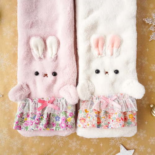 グニフニ さん うさちゃん ぬいぐるみ マフラー グニフニ さん うさちゃん ぬいぐるみ マフラー グニフニ さん うさ