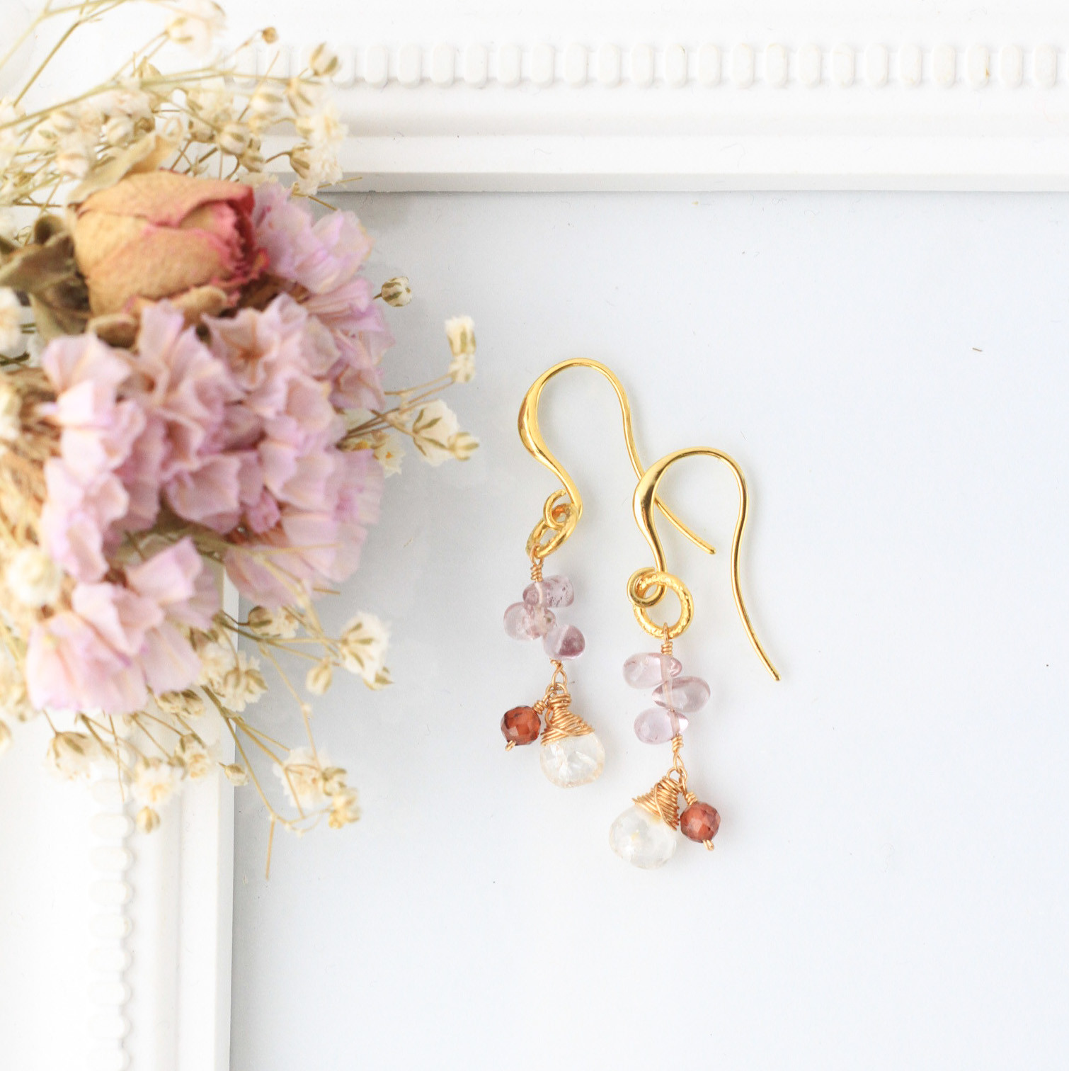 【超超超希少】蛍光 ドラゴンガーネット ジルコンピアス