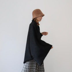 秋冬3way大人の高級メルトンフリースストール／ストールにもアウターにもブランケットにも使い方色々／ブラック 7枚目の画像