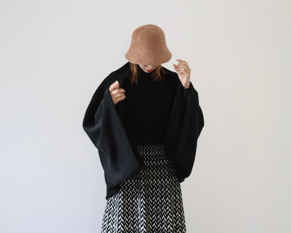 秋冬3way大人の高級メルトンフリースストール／ストールにもアウターにもブランケットにも使い方色々／ブラック 5枚目の画像