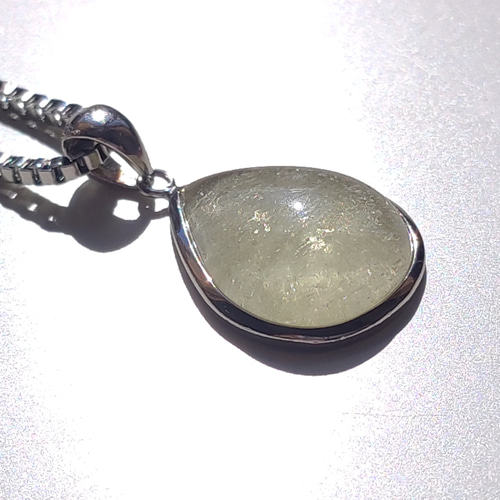 最高の癒しと安眠】鑑別書付き◇リビアングラス silver925 ◇ | ANNA