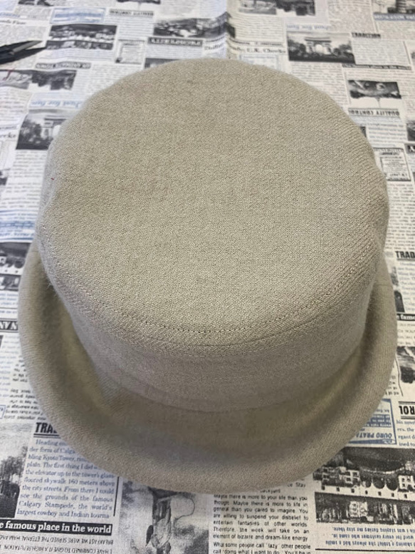 秋冬向けブリムハット（綾織リネンウール　ベージュ） 1枚目の画像