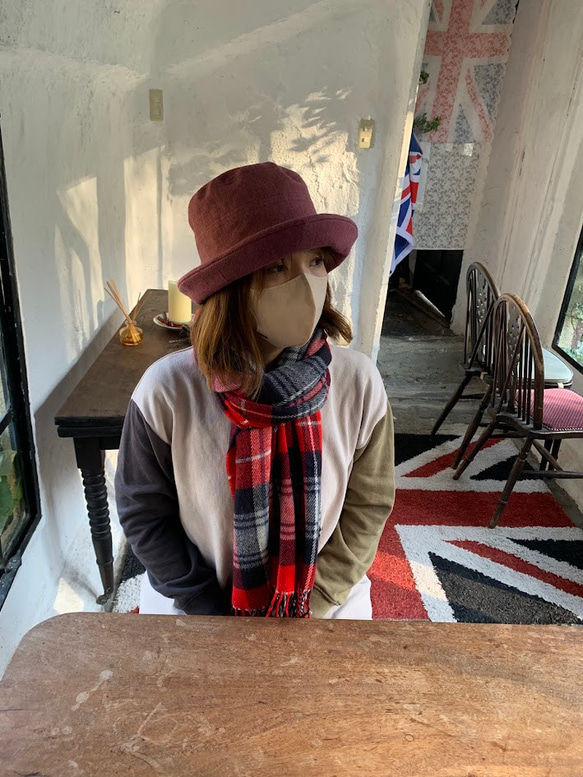 秋冬向けブリムハット（綾織リネンウール　ピンク） 9枚目の画像