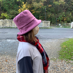 秋冬向けブリムハット（綾織リネンウール　ピンク） 7枚目の画像