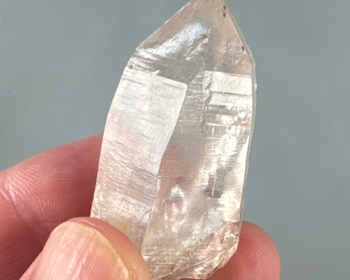 ガネーシュヒマール　原石 ガネーシュヒマール産 ヒマラヤ水晶 42ミリ 原石ポイント tg836 天然石