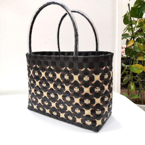 ppバンド プラカゴ かごバッグ お出掛けに！黒と焦げ茶とベージュ かご