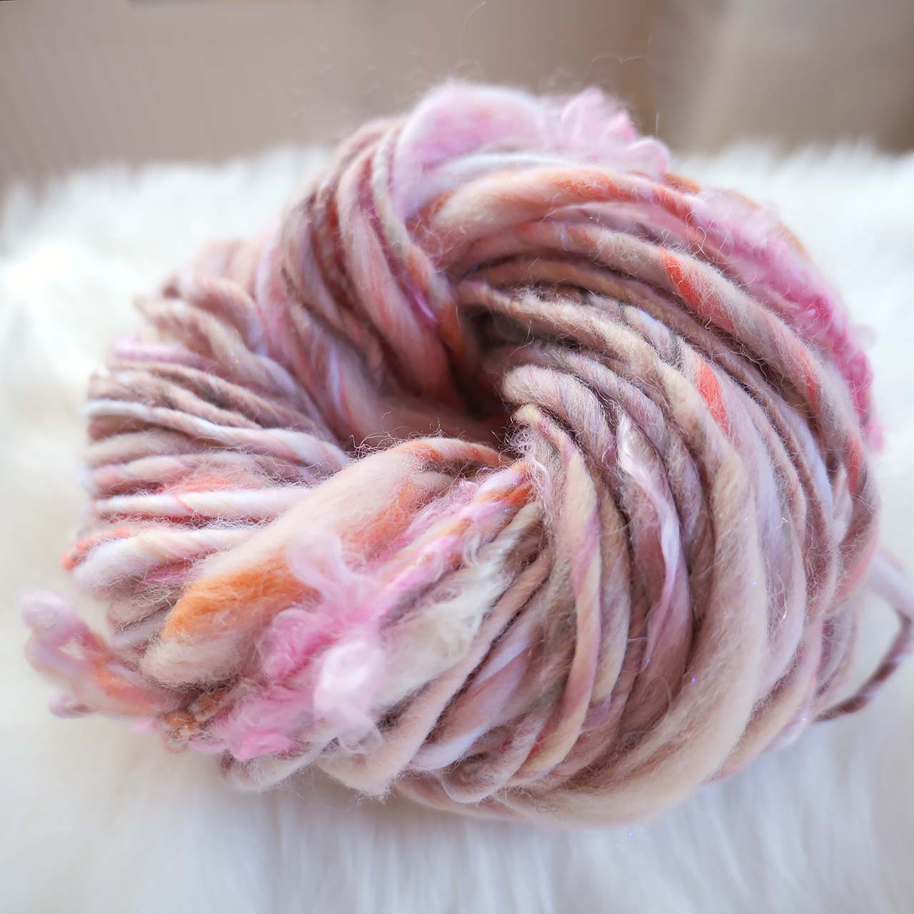可愛いあなたとミルクティー｜123g/60m 極太単糸｜手紡ぎ毛糸｜桜染め