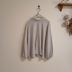 Ｗガーゼ ハイネックブラウスストライプグレー×白 6枚目の画像