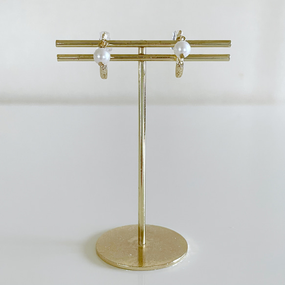 14kgf 痛くないイヤリング❦デザインフープ＆パール エレガント シンプル 小ぶり 3枚目の画像