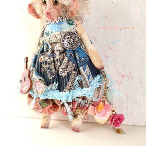 割引購入 子猿のミニぬいぐるみ ぬいぐるみ moda バックチャーム付き 13cm ぬいぐるみ
