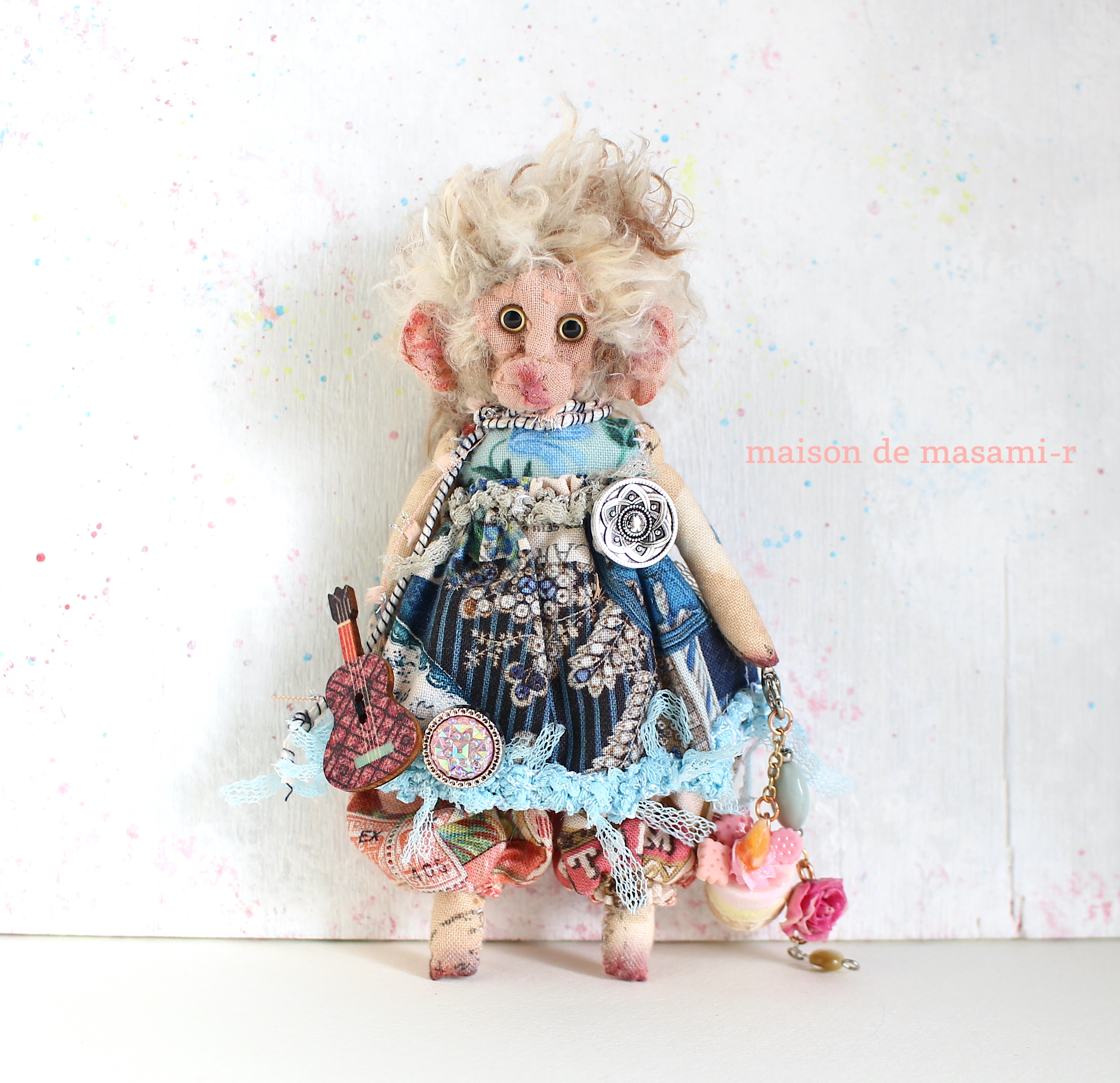 子猿のミニぬいぐるみ 13cm バックチャーム付き moda ぬいぐるみ