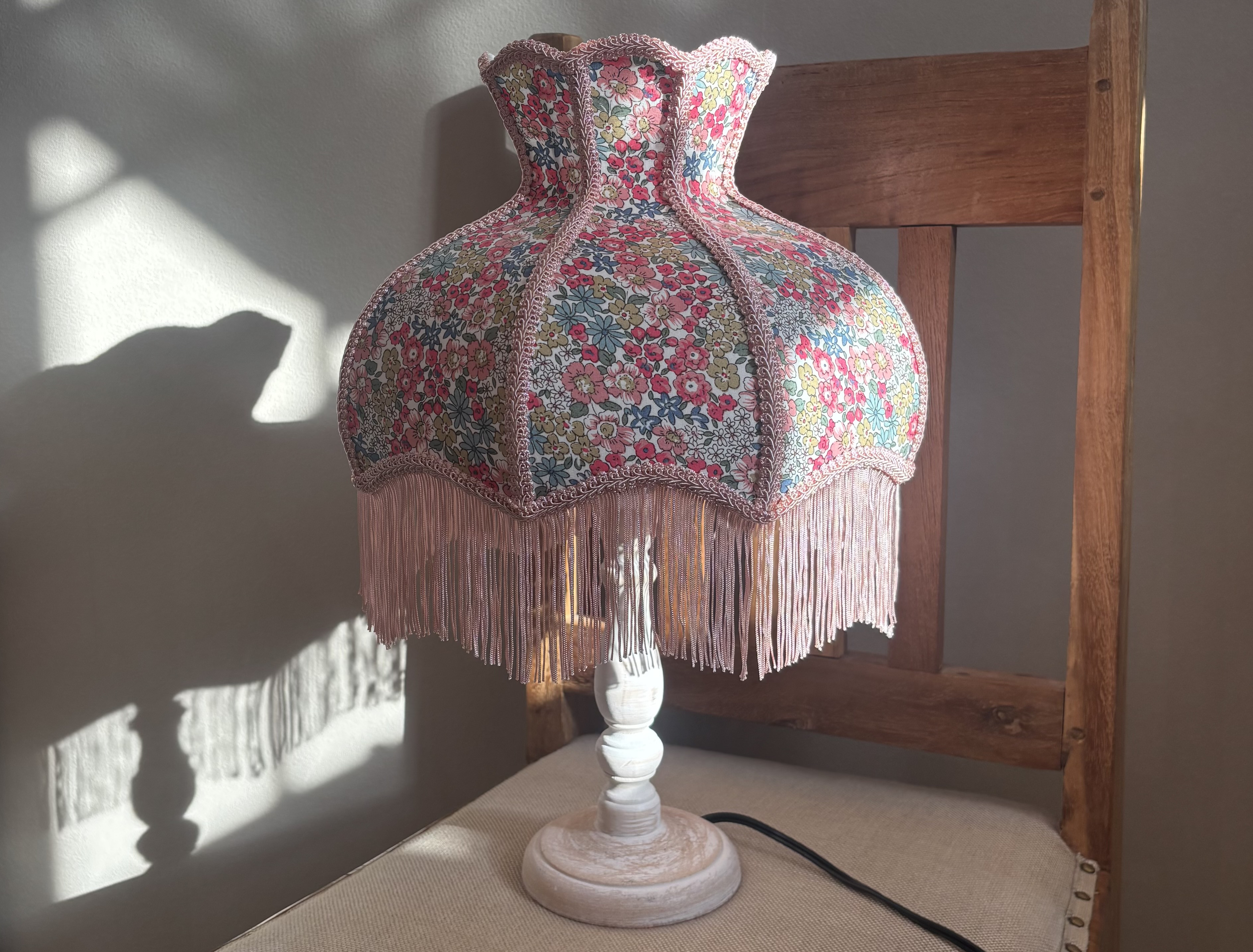 ピンクお花畑　スタンドランプ