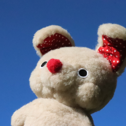 シュタイフ　「寝そべりウサギ」 シュタイフ社1953～'70年 ＊ 9cm ＊ 寝そべりウサギちゃん