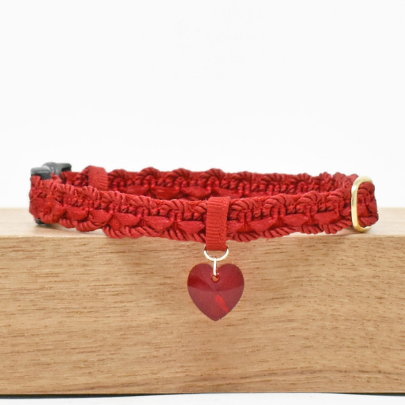 猫の首輪　トリミングブレード　ツイストサテン赤 1枚目の画像