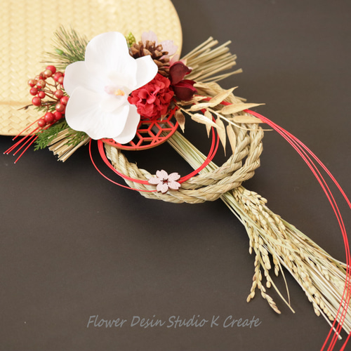 早割お正月2025】2025年☆お正月飾り☆胡蝶蘭と桜のしめ縄飾り