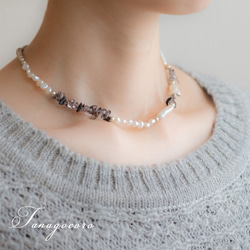 ホワイトオパールピアス (チタン） ピアス（スタッド・一粒