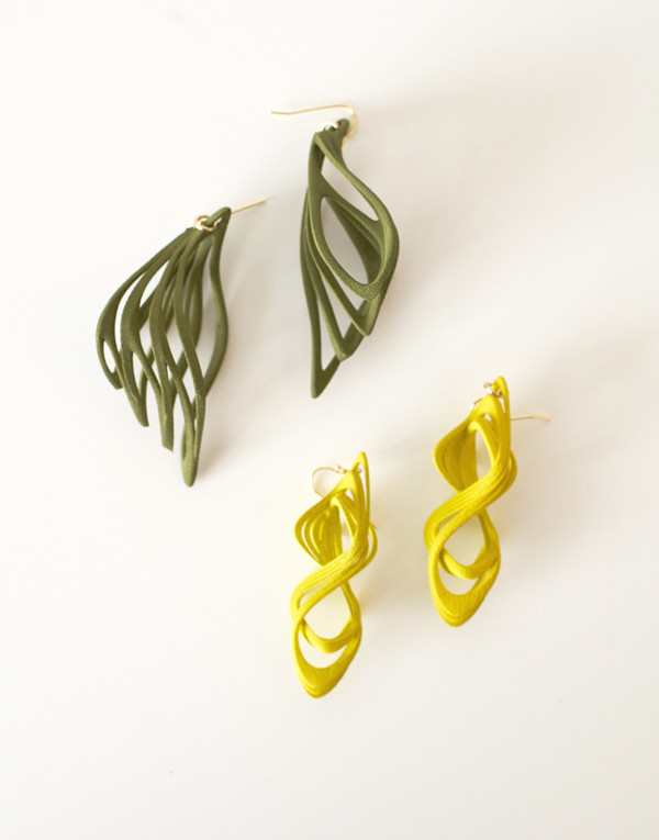 Malina Butterfly マリーナピアス・イヤリング　カーキ