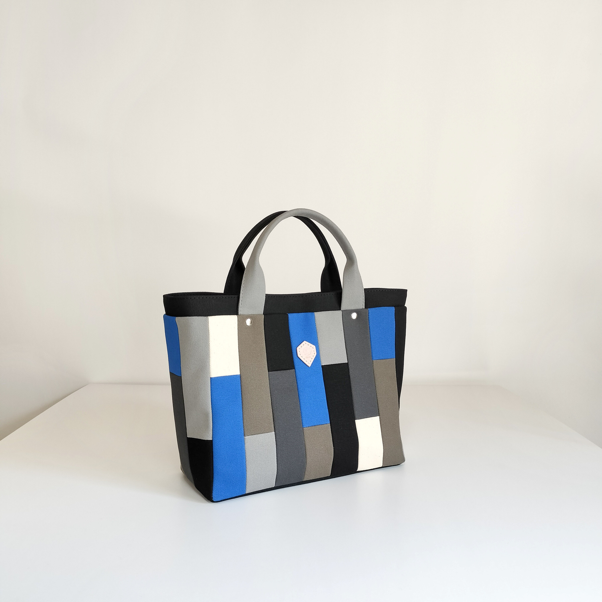 【受注生産】モザイク トートバッグ S MonoBlue 6,188円