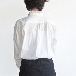 「ワケありな逸品H-2」フリルブラウス（ホワイト） 6枚目の画像