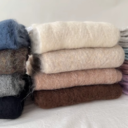 新作●上質でエレガントなアルパカウールのケープ●上質ふわふわマフラー● 3枚目の画像