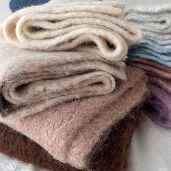 新作●上質でエレガントなアルパカウールのケープ●上質ふわふわマフラー● 5枚目の画像