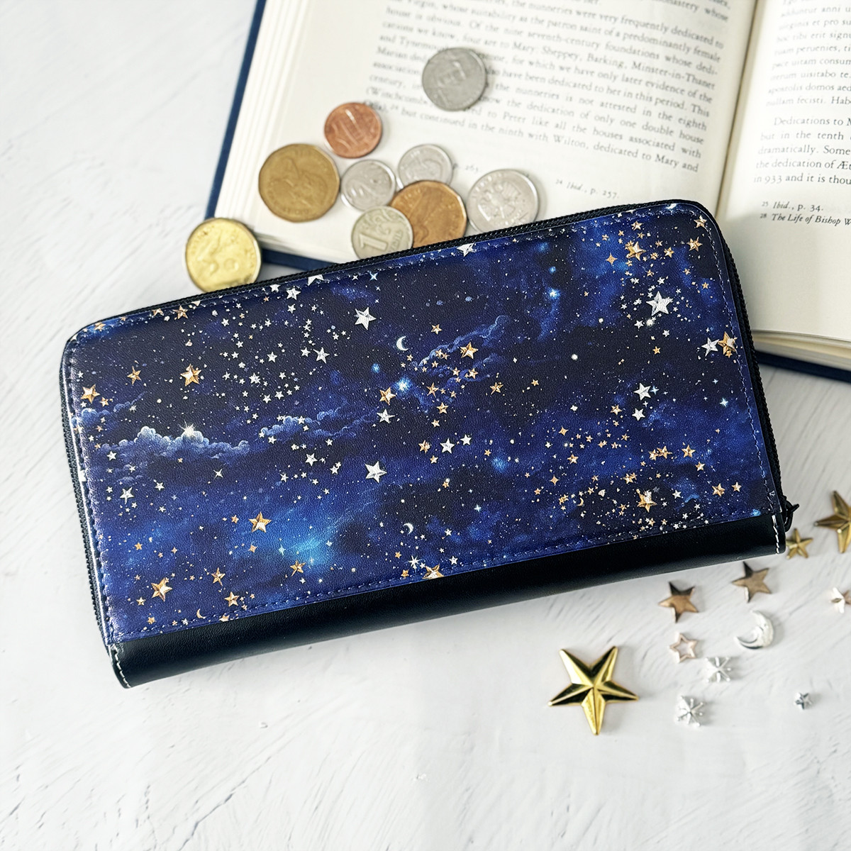 DREAM NIGHT柄 長財布（合皮・本革）