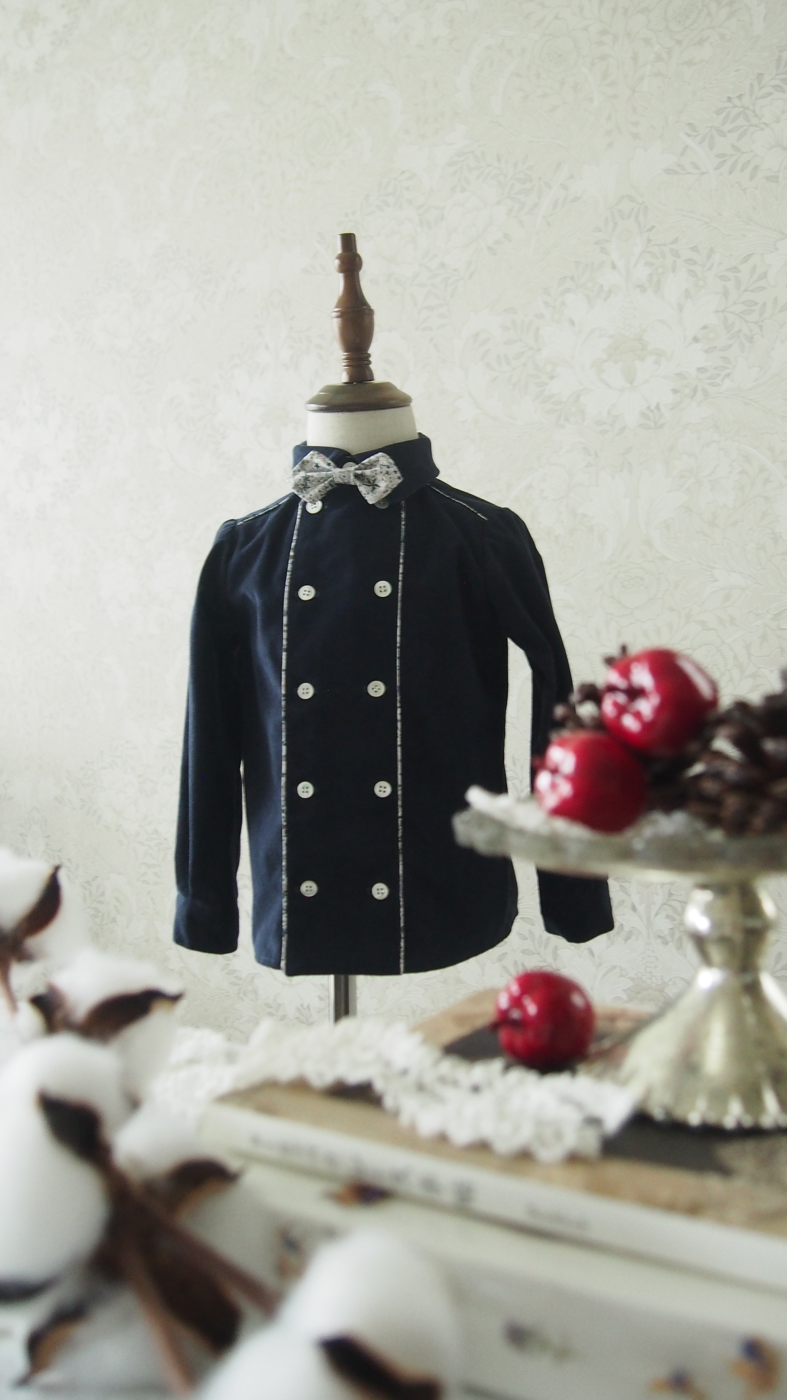 【 冬の男の子のおしゃれ服 】王子様コーデュロイシャツ｜Jingle Bells｜バースデーフォト｜ネイビー｜入園式