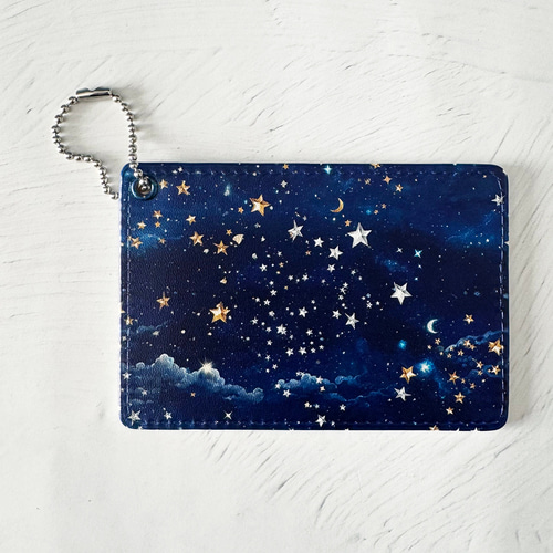 リールストラップ付き パスケース（小） DREAM NIGHT柄 / 定期