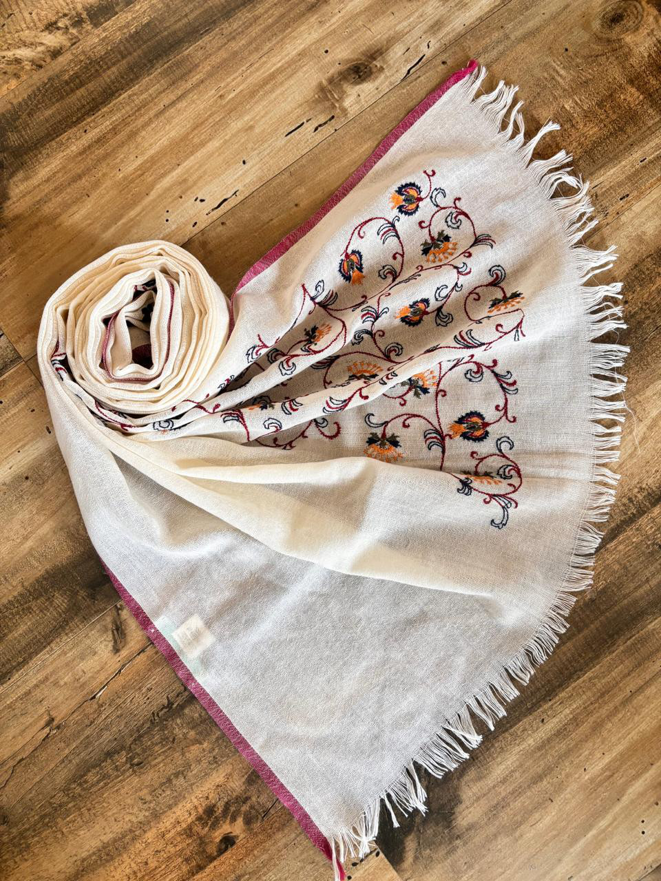 冬用エスニック刺繍ストール｜ウール100％で暖かさとおしゃれを両立 KA-257031-D