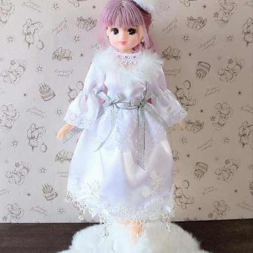 ドール服 リカちゃん 27cmドール ホワイトクリスマス ドレス ドール服 リカちゃん 27cmドール ホワイトクリスマス ドレス